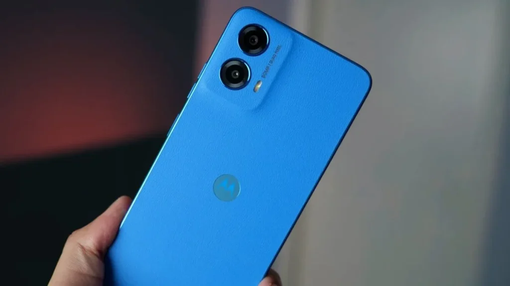 Mengatasi Notifikasi WhatsApp yang Telat di Motorola Moto G45
